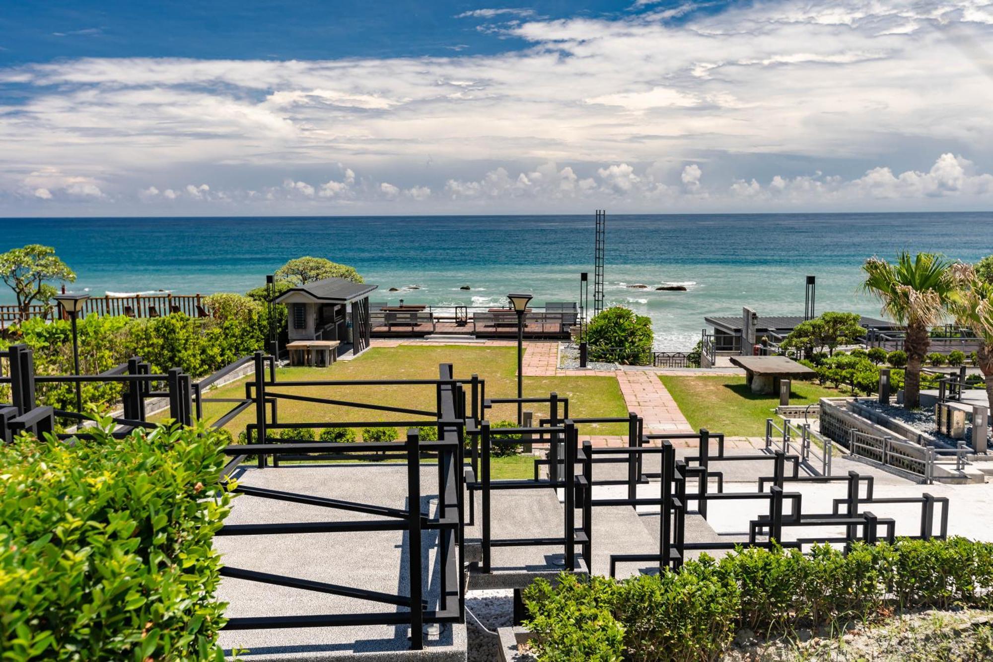 Seaview Villa Coastal Estate Yanliau Exterior photo